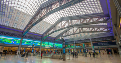 Moynihan Train Hall: a Tribute to Penn Station Moynihan Train Hall: a Tribute to Penn Station
