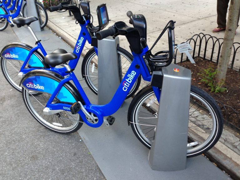 Bicycle_using_for_Citi_Bike